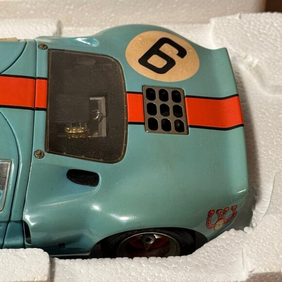 Vintage Revell Creative Masters LTD Ford GT 40 Le Mans 1968 w/‎ COA 1:20 Scale - Picture 7 of 10